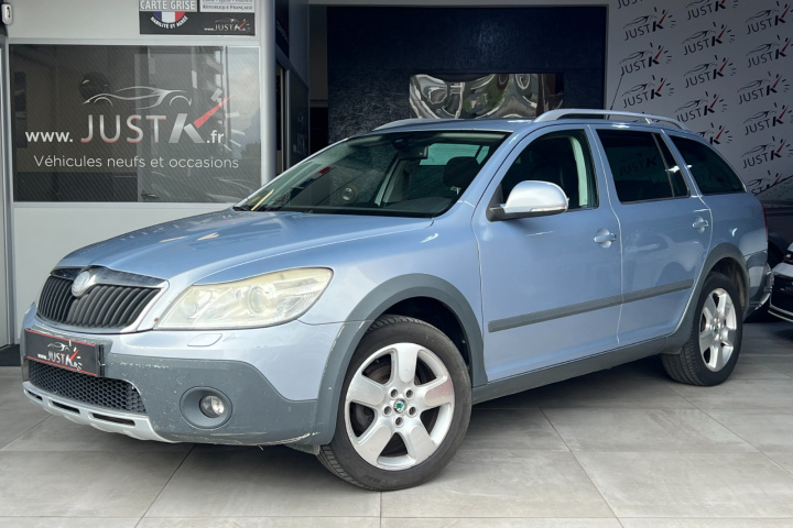 SKODA OCTAVIA COMBI 4X4